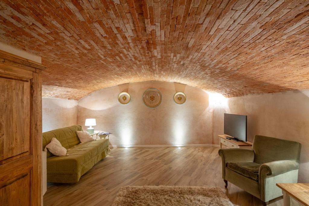 La Residenza Dei Piaceri Perduti- Le Volte Apartment Ластра а Синя Екстериор снимка