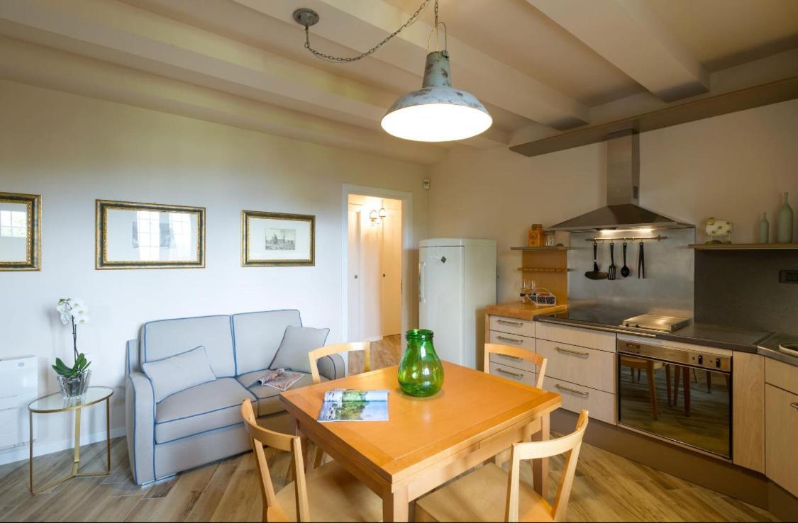 La Residenza Dei Piaceri Perduti- Le Volte Apartment Ластра а Синя Екстериор снимка